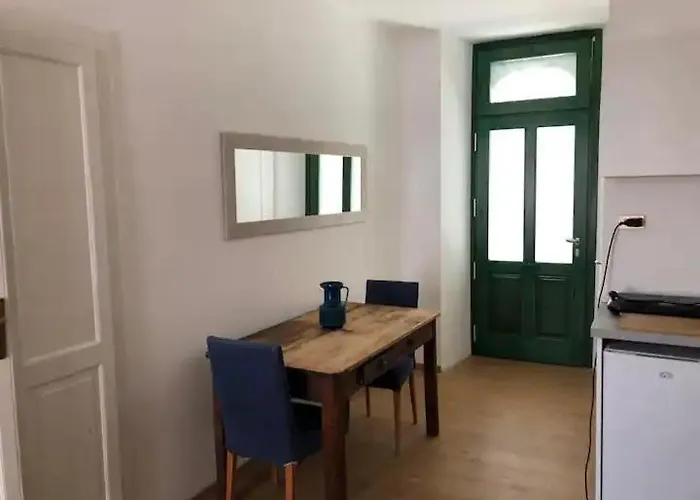 Apartament Monolocale A - Monolocale Indipendente Con Divano Letto E Angolo Cottura *